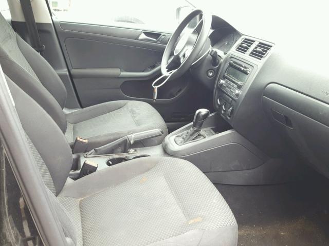 3VW2K7AJ5CM311702 - 2012 VOLKSWAGEN JETTA BASE შავი ფოტო 5