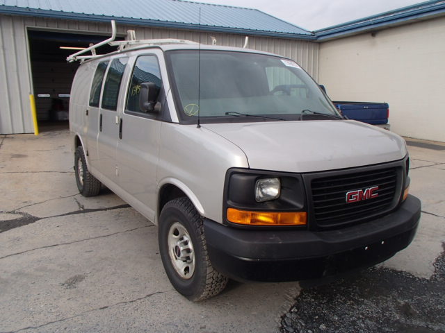 1GTGG25C981156746 - 2008 GMC SAVANA GRAY photo 1