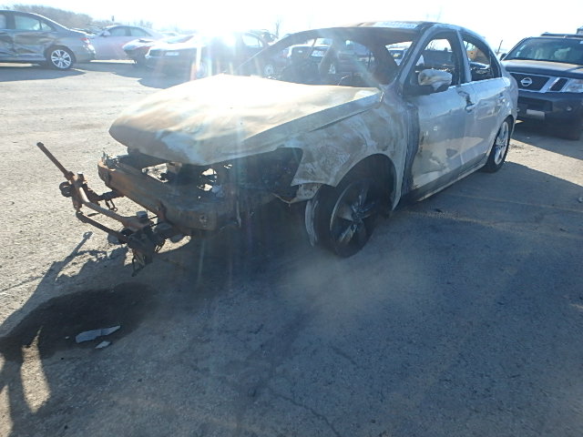 3VWLL7AJ2EM367486 - 2014 VOLKSWAGEN JETTA TDI BURN photo 2