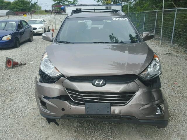 KM8JUCAC2DU620281 - 2013 HYUNDAI TUCSON GLS BROWN photo 10