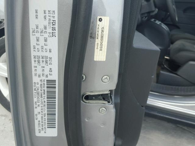 1C4NJCBB5FD431518 - 2015 JEEP COMPASS SP SILVER photo 10