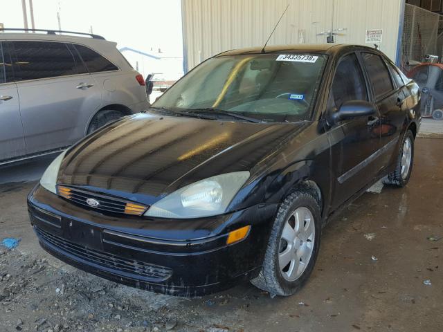 1FAFP33P24W190554 - 2004 FORD FOCUS LX BLACK photo 2