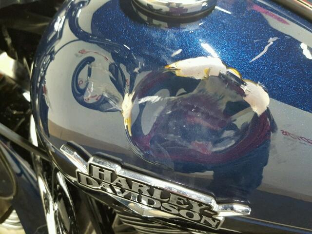 1HD1FRM1XDB645337 - 2013 HARLEY-DAVIDSON FLHRC ROAD BLUE photo 17