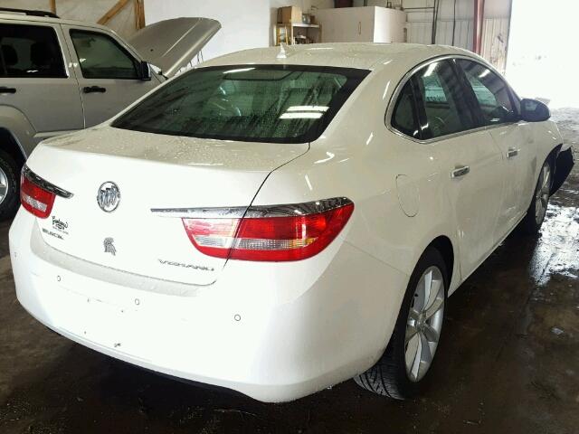 1G4PS5SK6D4111232 - 2013 BUICK VERANO WHITE photo 4