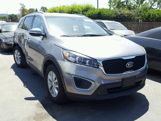 5XYPGDA56HG335782 - 2017 KIA SORENTO LX GRAY photo 1