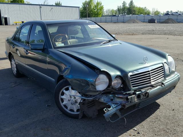 WDBJF55F5TJ009108 - 1996 MERCEDES-BENZ E 320 GREEN photo 1