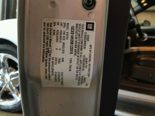 1GCES14H26B123818 - 2006 CHEVROLET SSR 银色 照片 10