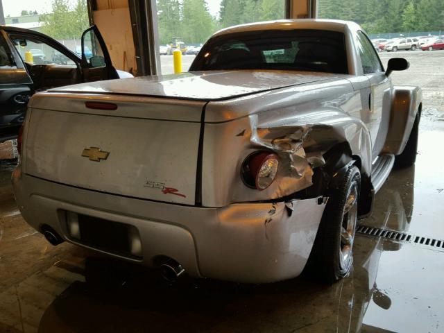 1GCES14H26B123818 - 2006 CHEVROLET SSR 银色 照片 4