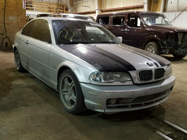 WBABN53401JU36930 - 2001 BMW 330 CI SILVER photo 1
