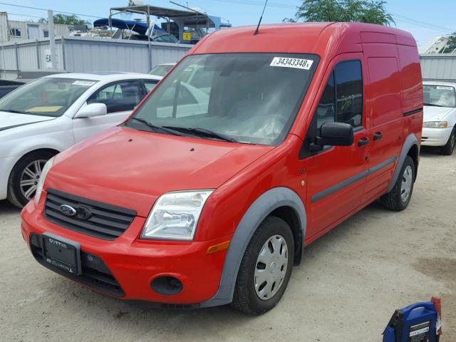 NM0LS7BN3DT156947 - 2013 FORD TRANSIT CO RED photo 2