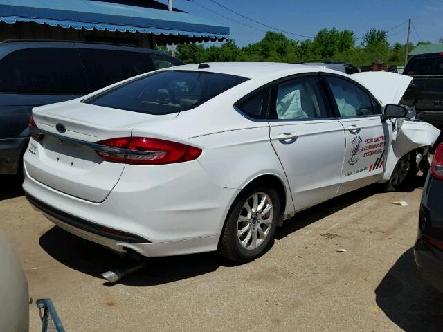 3FA6P0G78HR366475 - 2017 FORD FUSION S WHITE photo 4