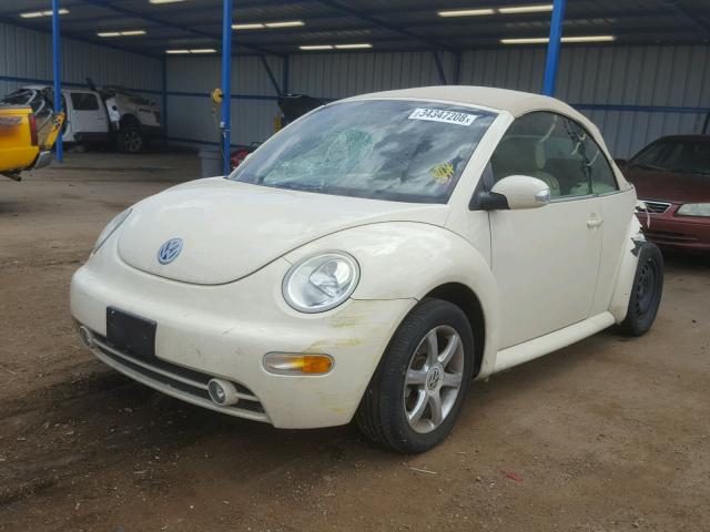 3VWCM31Y74M324165 - 2004 VOLKSWAGEN NEW BEETLE TAN photo 2