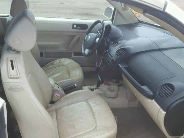 3VWCM31Y74M324165 - 2004 VOLKSWAGEN NEW BEETLE Qəhvəyi foto 5