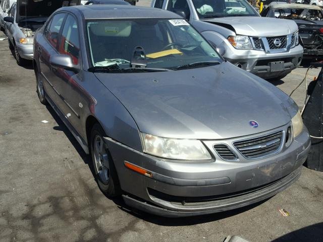 YS3FB49S841037760 - 2004 SAAB 9-3 LINEAR SILVER photo 1