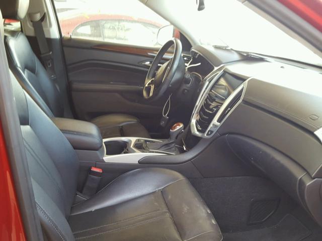 3GYFNDE34DS594395 - 2013 CADILLAC SRX PERFOR RED photo 5