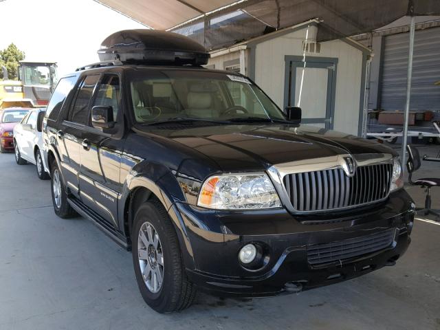 5LMFU27R04LJ11563 - 2004 LINCOLN NAVIGATOR 黑色 照片 1