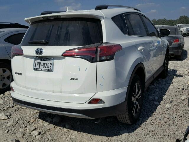 JTMWFREV0JJ723506 - 2018 TOYOTA RAV4 ADVEN WHITE photo 4