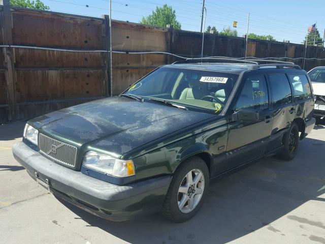 YV1LW5548T2263022 - 1996 VOLVO 850 BASE GREEN photo 2