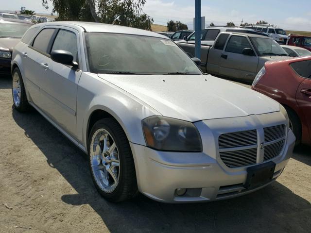 2D4FV48V75H571168 - 2005 DODGE MAGNUM SXT SILVER photo 1