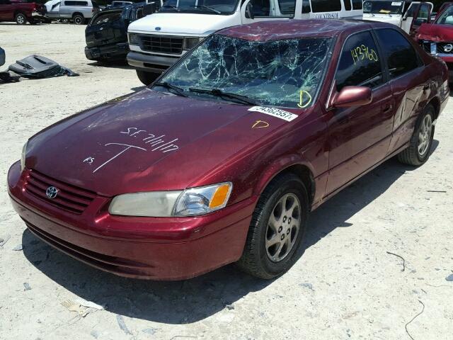 JT2BF22K7X0211605 - 1999 TOYOTA CAMRY LE 勃艮第红 照片 2