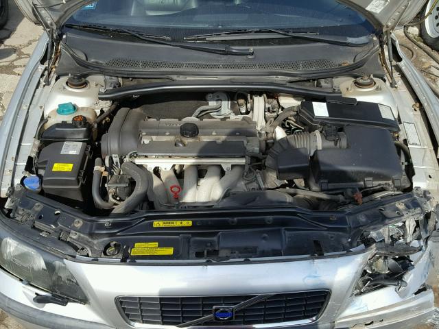YV1RS61T032237250 - 2003 VOLVO S60 SILVER photo 7