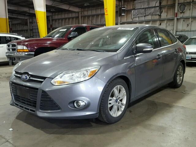 1FAHP3H25CL122576 - 2012 FORD FOCUS SEL GRAY photo 2