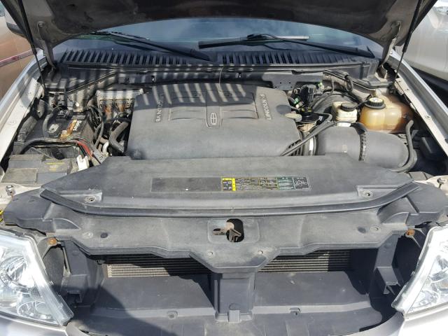5LMFU28R63LJ48548 - 2003 LINCOLN NAVIGATOR 银色 照片 7