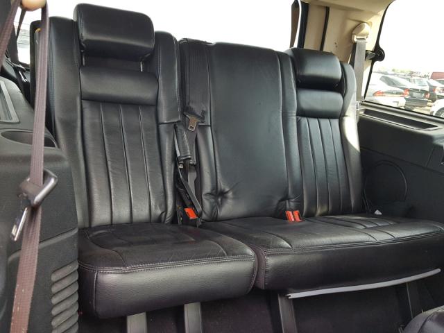 5LMFU28R63LJ48548 - 2003 LINCOLN NAVIGATOR 银色 照片 9