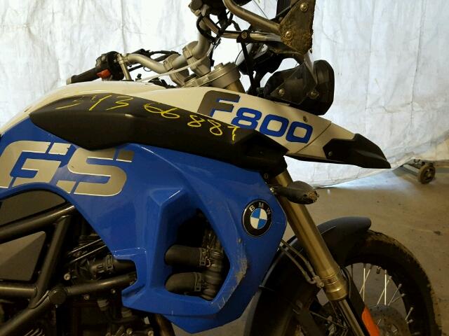 WB1022908CZU04556 - 2012 BMW F800 GS BLUE photo 9