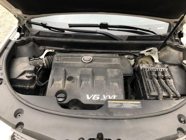 3GYFNEEY2BS555299 - 2011 CADILLAC SRX PERFOR 白色 照片 9