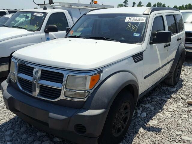 1D8GT28K28W110601 - 2008 DODGE NITRO SXT WHITE photo 2