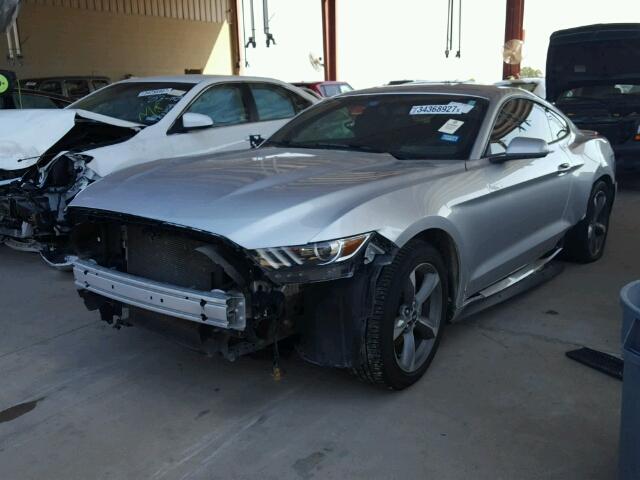 1FA6P8AM8G5225405 - 2016 FORD MUSTANG SILVER photo 2