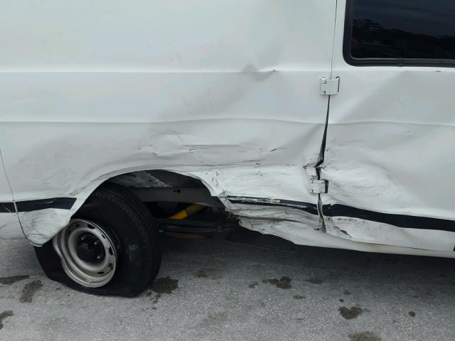 2B7HB11Y91K533178 - 2001 DODGE RAM VAN B1 WHITE photo 9