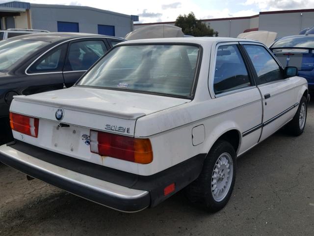 WBAAK8407E8689466 - 1984 BMW 318 I AUTO WHITE photo 4