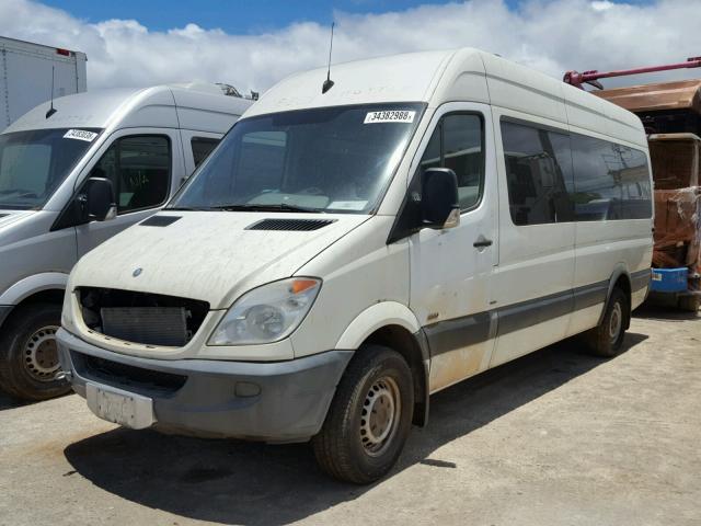 WDZPE8CC9C5616842 - 2012 MERCEDES-BENZ SPRINTER 2 WHITE photo 2