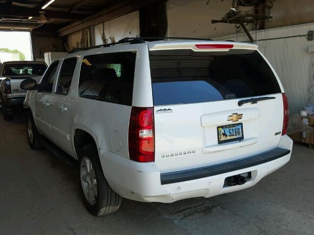 1GNFK16387J222759 - 2007 CHEVROLET SUBURBAN WHITE photo 3