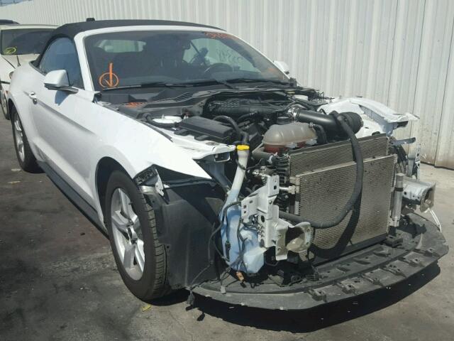 1FATP8EM0F5386763 - 2015 FORD MUSTANG WHITE photo 1