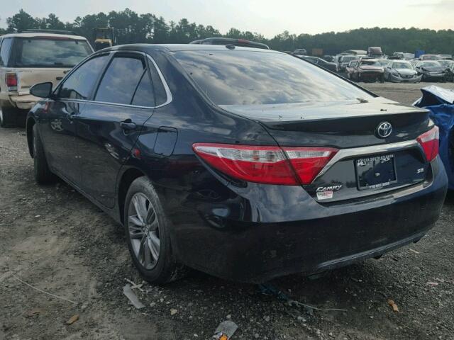 4T1BF1FKXHU407121 - 2017 TOYOTA CAMRY LE BLACK photo 3