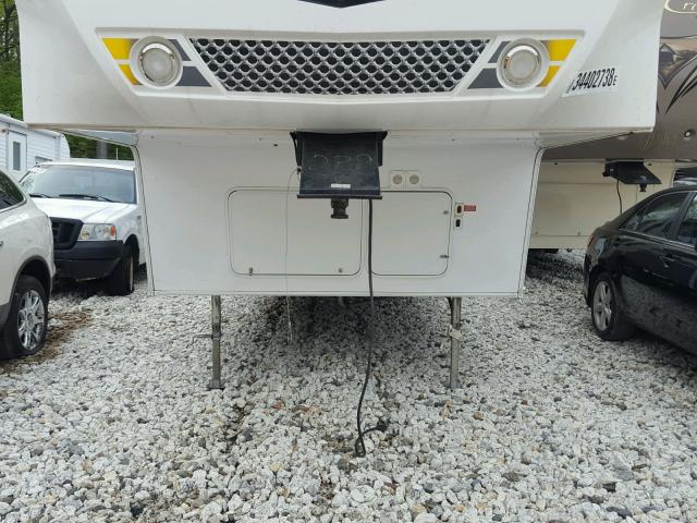 4YDF40521AF810239 - 2010 KEYSTONE MONTANA WHITE photo 7