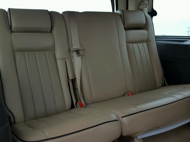 5LMFU28536LJ03357 - 2006 LINCOLN NAVIGATOR WHITE photo 9