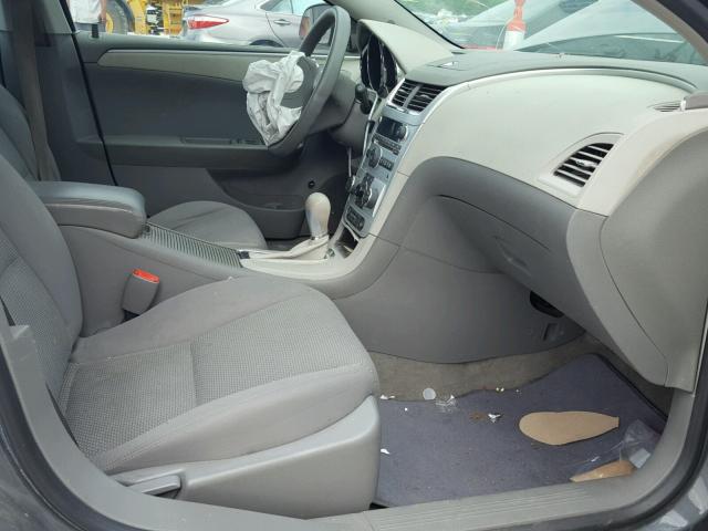 1G1ZG57B28F190506 - 2008 CHEVROLET MALIBU LS 灰色 照片 5
