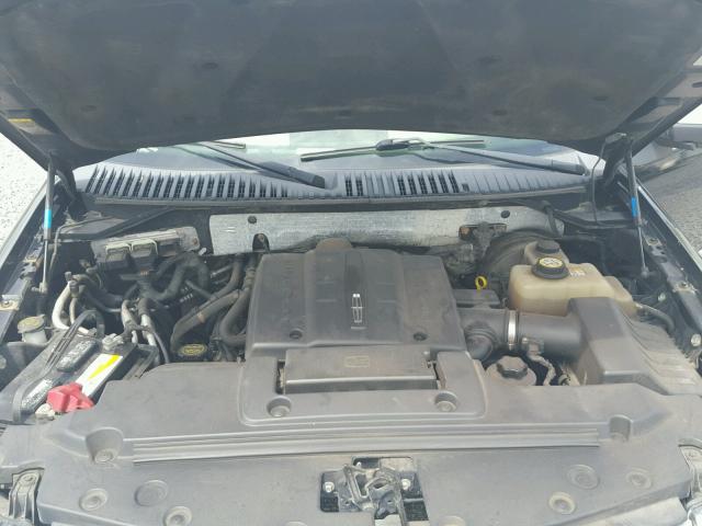 5LMFL28518LJ16453 - 2008 LINCOLN NAVIGATOR BLACK photo 7