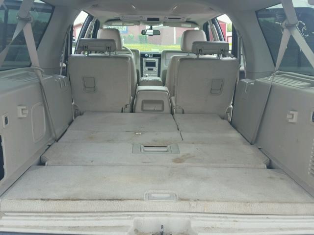 5LMFL28518LJ16453 - 2008 LINCOLN NAVIGATOR BLACK photo 9