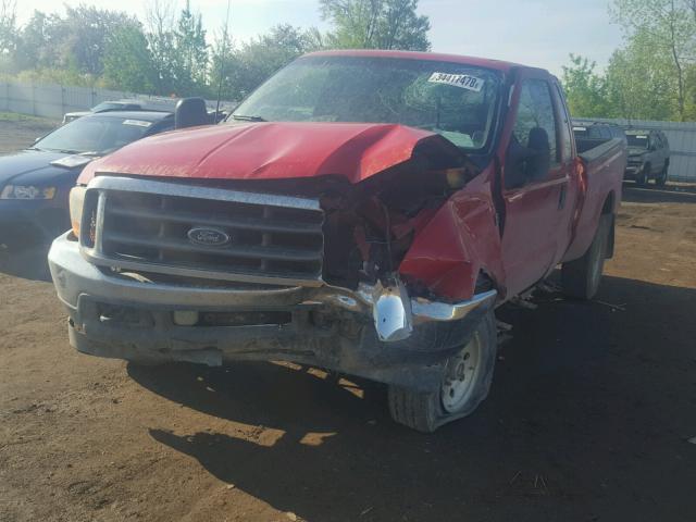 M10208A331K021105 - 2005 FORD F250 RED photo 2