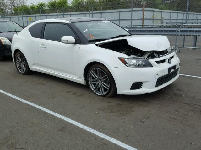 JTKJF5C79B3007872 - 2011 TOYOTA SCION TC WHITE photo 1