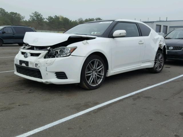 JTKJF5C79B3007872 - 2011 TOYOTA SCION TC 白色 照片 2