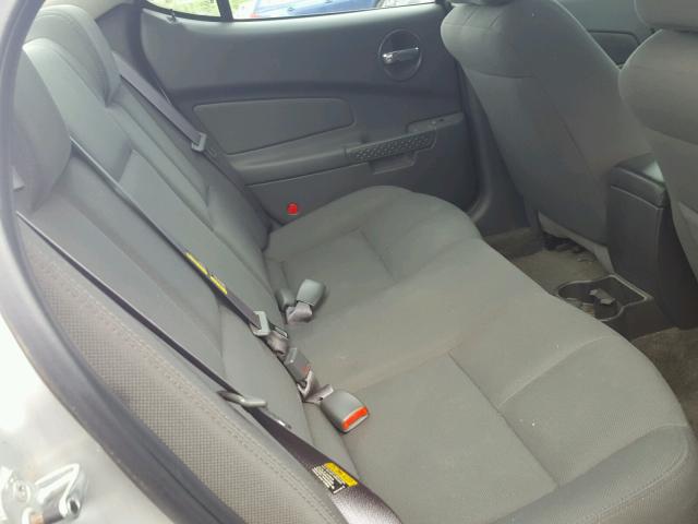 2G2WP522251342714 - 2005 PONTIAC GRAND PRIX SILVER photo 6