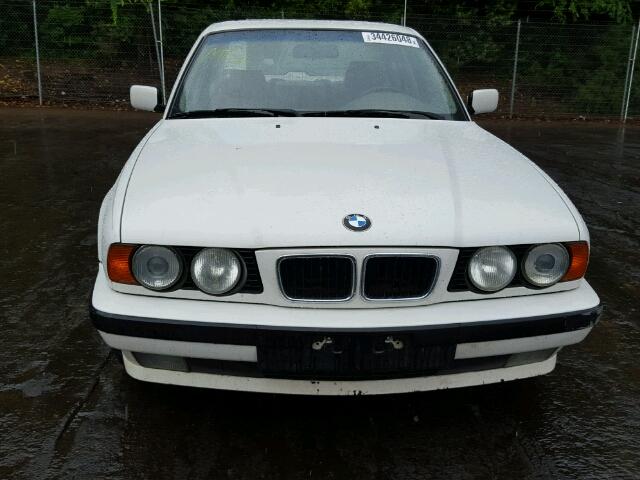WBAHD6323SGK51481 - 1995 BMW 525 I AUTO WHITE photo 9