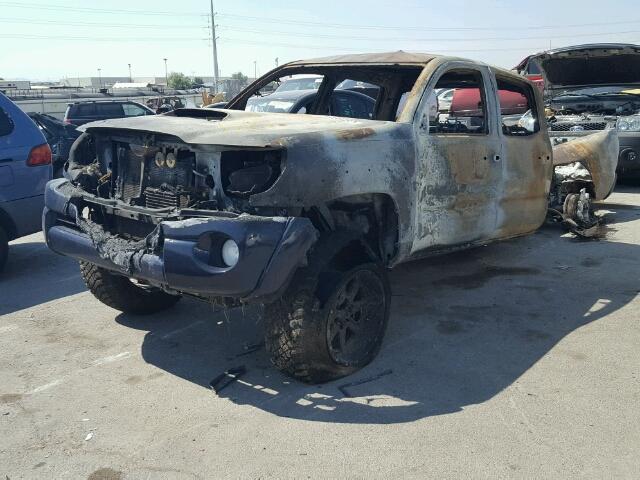 3TMMU52N67M003679 - 2007 TOYOTA TACOMA DOU BURN photo 2