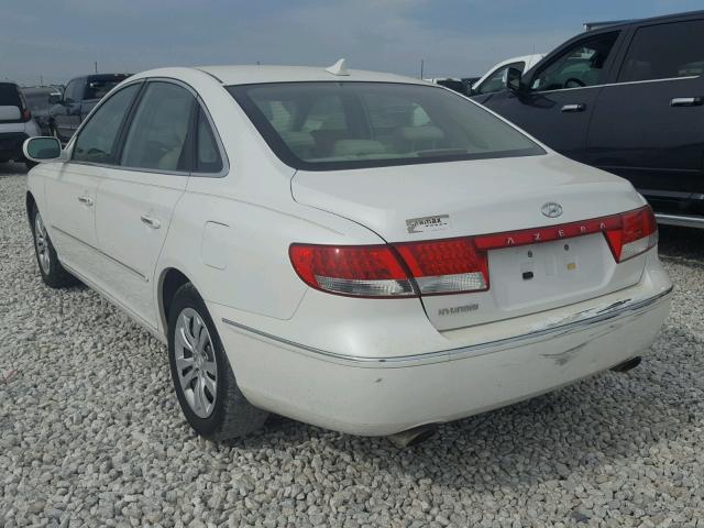 KMHFC4DDXAA460411 - 2010 HYUNDAI AZERA GLS WHITE photo 3